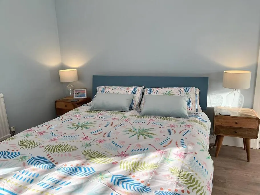 Beach Home With Garden, Close To New Forest Bournemouth 0*,  United Kingdom